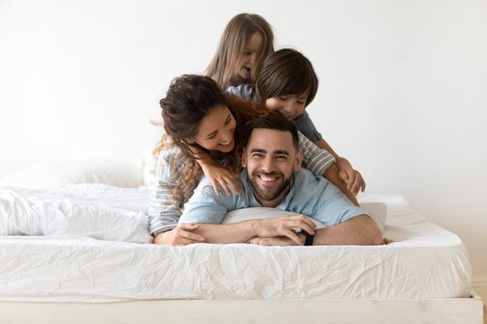 Vì Sao Gia Đình Trẻ Ưa Chuộng Nệm Cao Su American